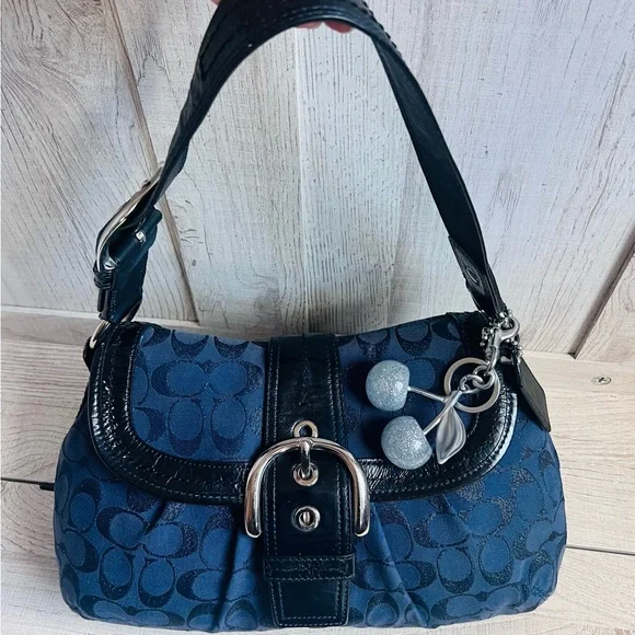 Coach Soho Shoulder Bag - Picture 7 of 11